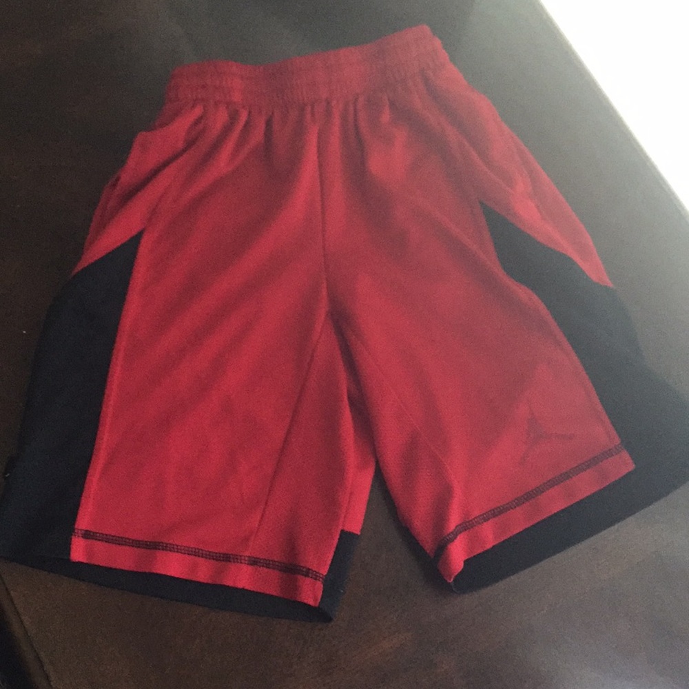 Nike boys shorts size S